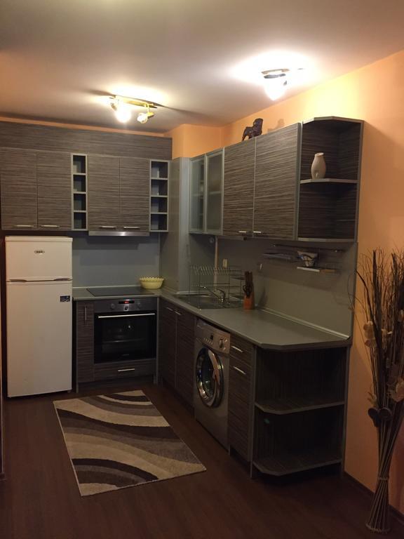 Apartment Perushtiza 3 Бургас Екстериор снимка